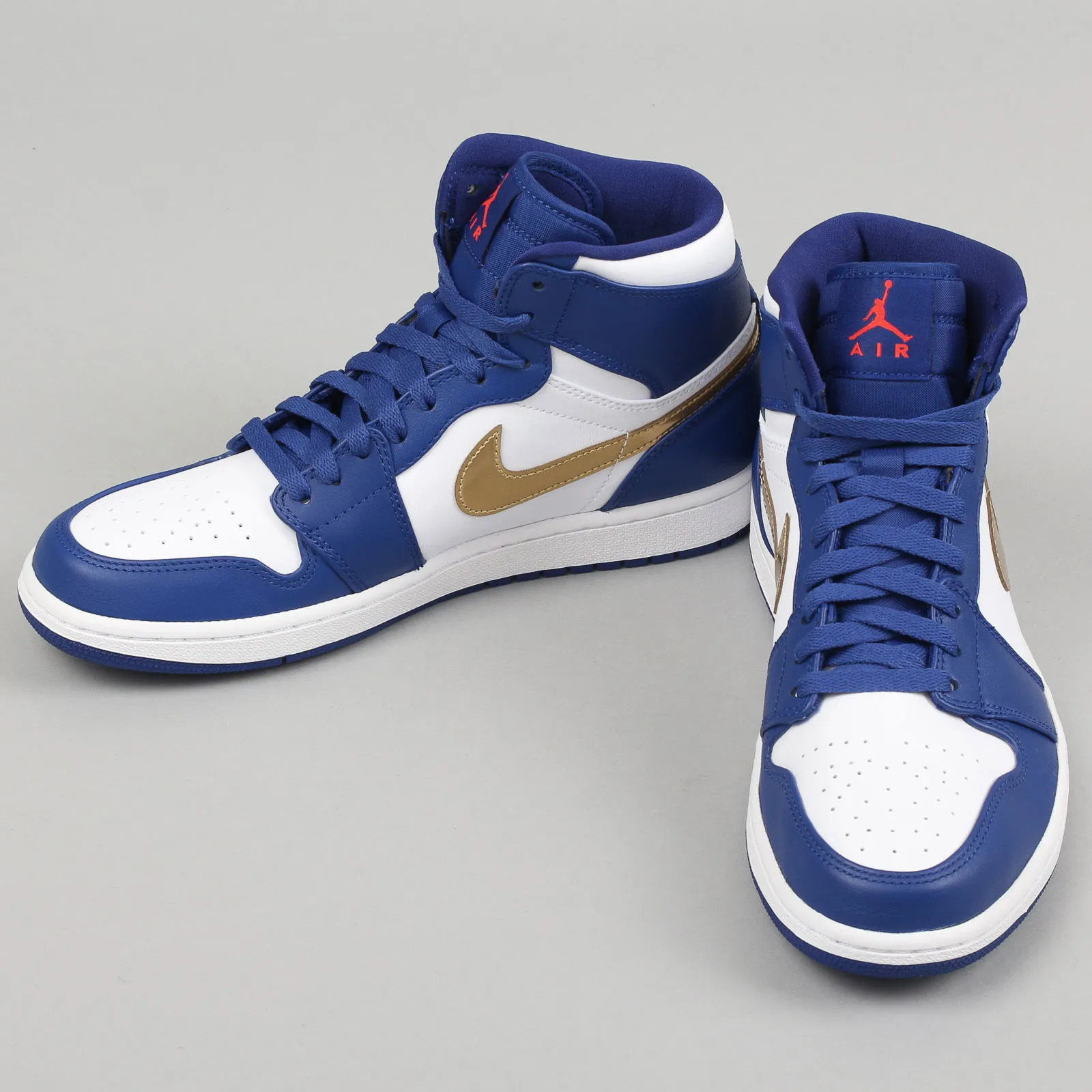 Jordan Air Jordan 1 Retro High "Gold Medal"