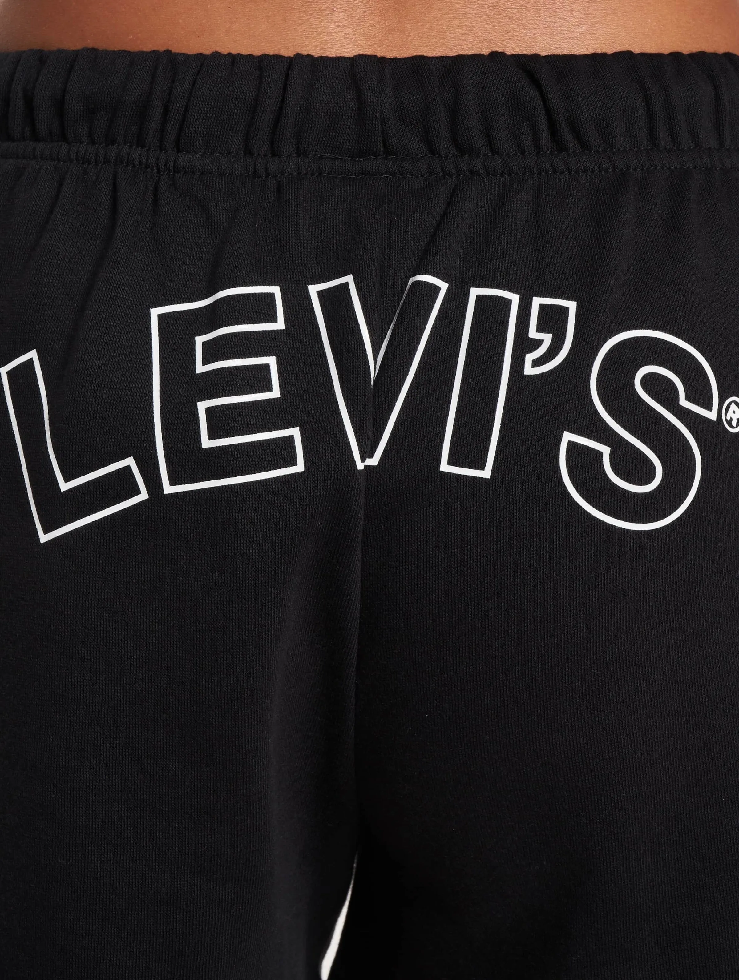 Levi's® Graphic Court Shorts