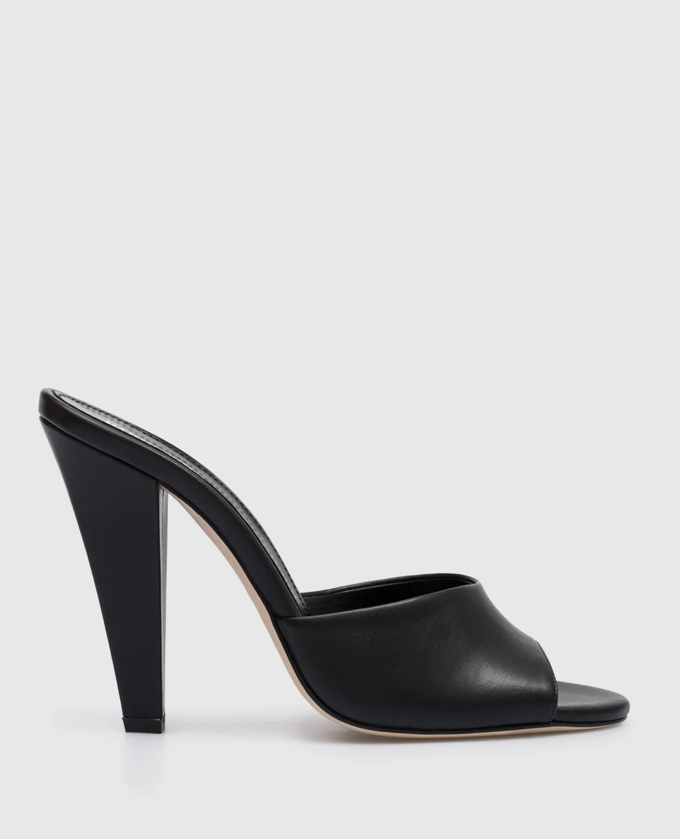 Paris Texas Olivia black leather mules
