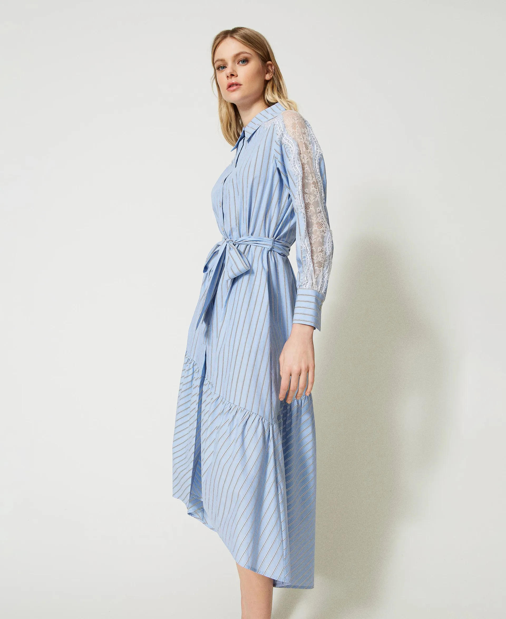 Vestido camisero de popelina con encaje